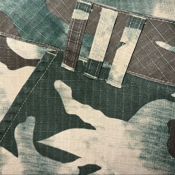 ADIDAS Originals Women's Cargo Track Pants Camo Green Brown Size Medium M EUC - Picture 4 of 6